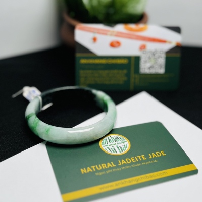 Ngọc phỉ thúy- vòng bản - Ni 52